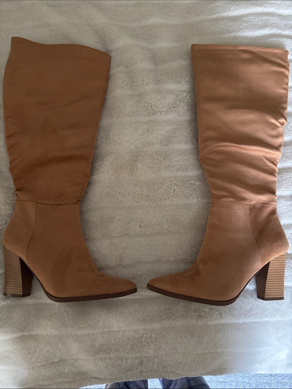 Knee-High Block Heel Boots in Tan